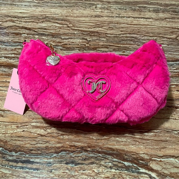 Juicy Couture - Picture 8 of 9